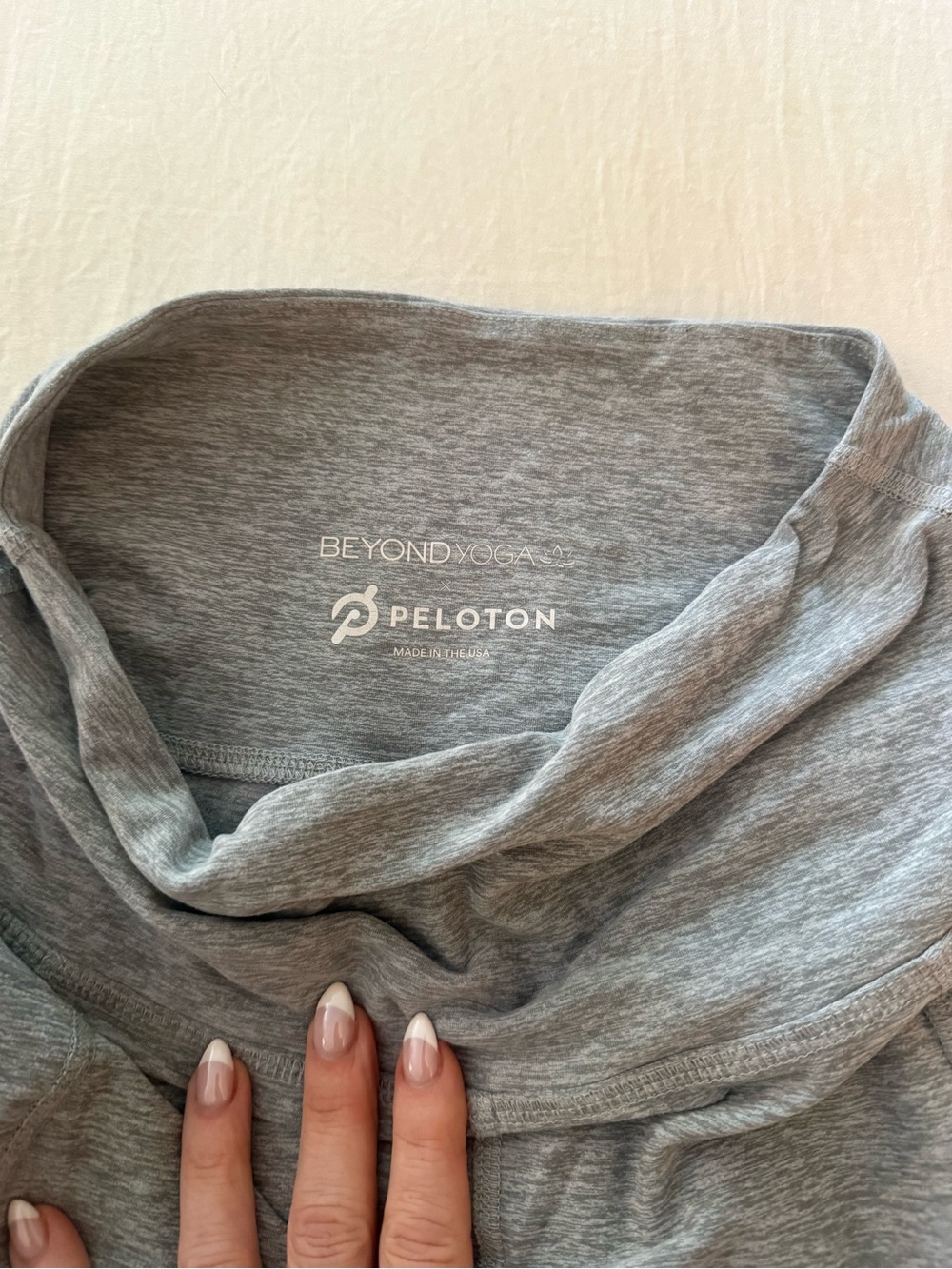 Beyond Yoga Peloton yoga Set - Breathable Tank and High-Waist Bottom - Picture 4 of 4